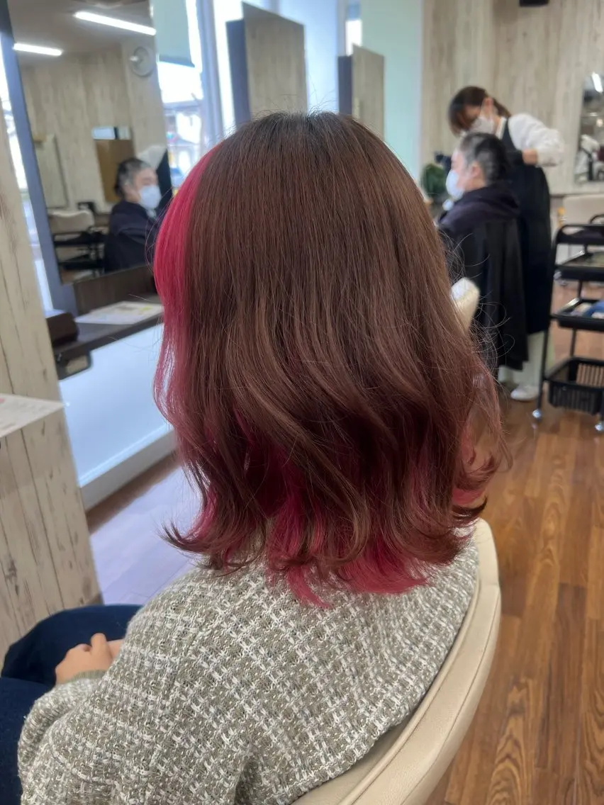 カラー BRAVE代表 KAKEのヘアスタイル