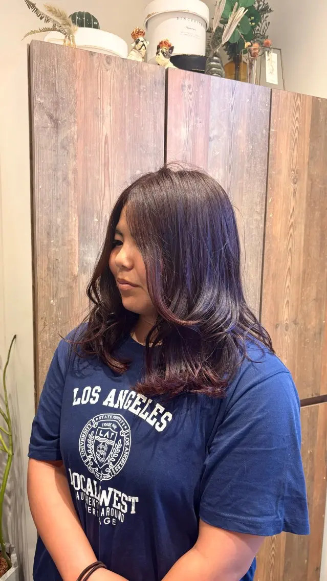 カラー Dille RENAのヘアスタイル