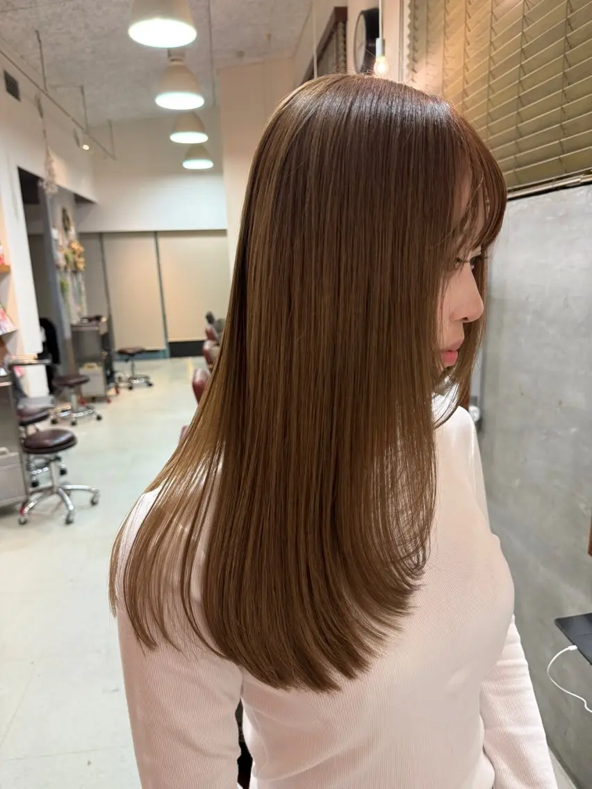 ブリーチを使わないWカラーorブリーチを使ったWカラーの写真