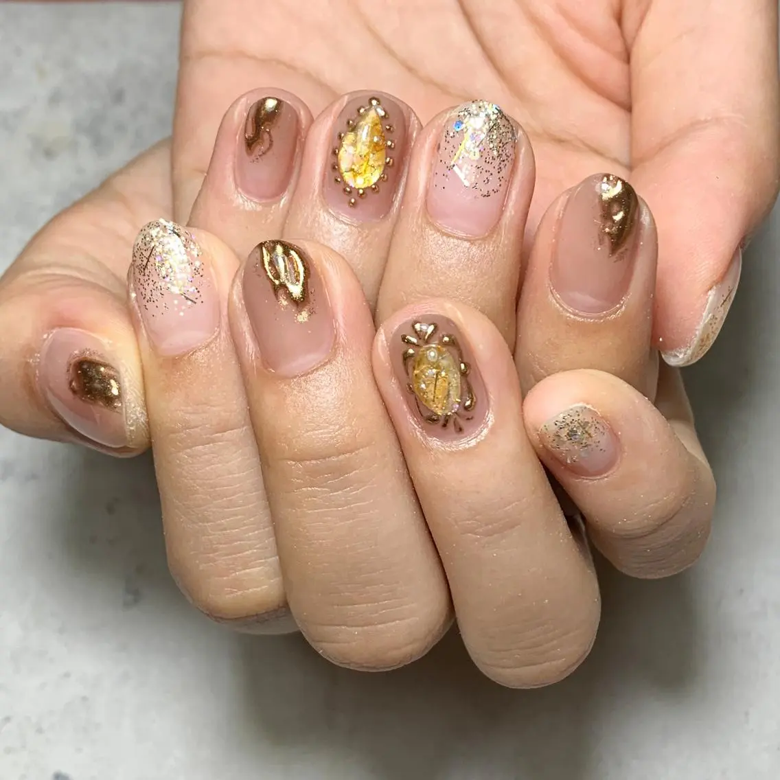 ネイル ハンドネイル FIORITURA aiのネイルデザイン