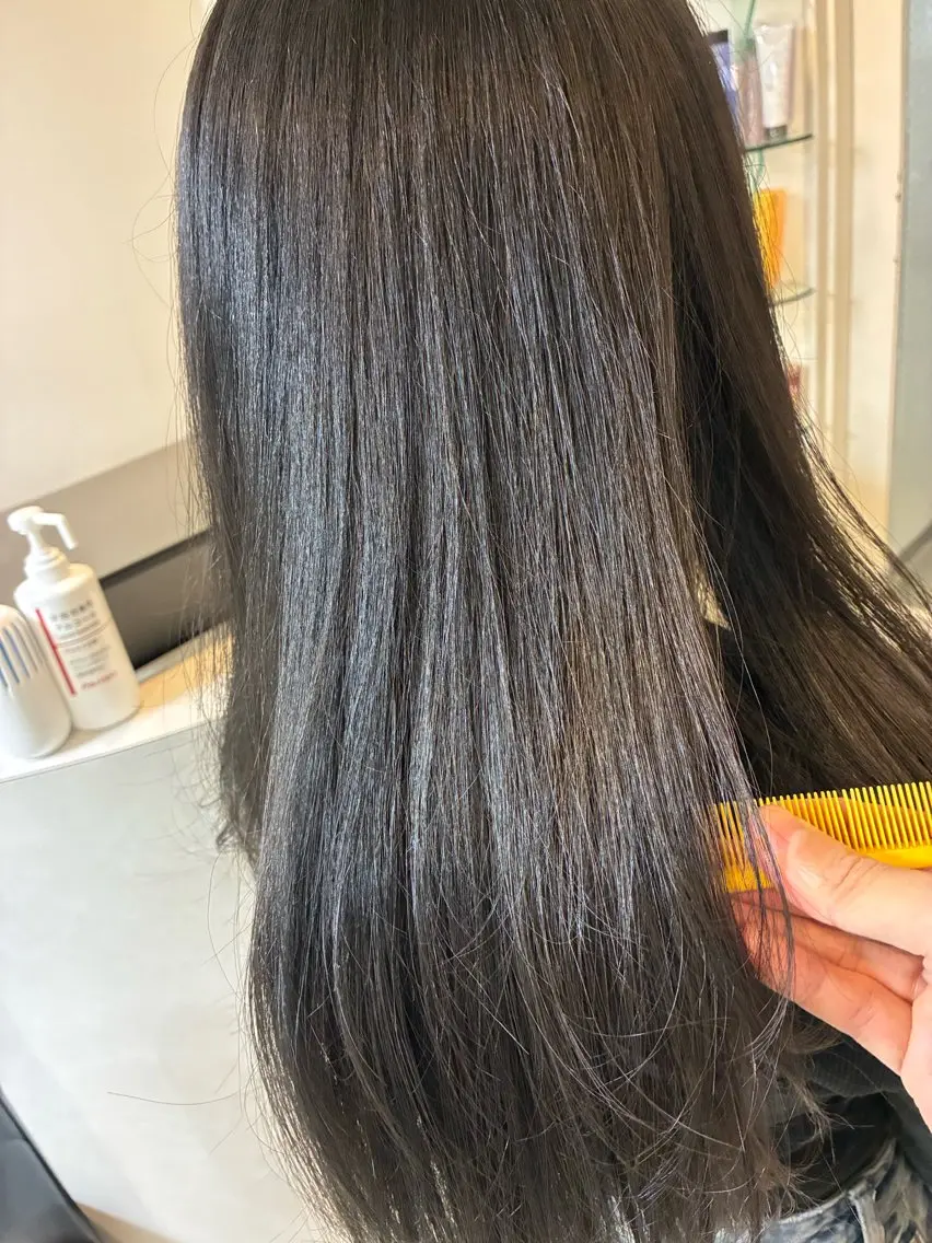 ロング カラー 透明感カラー 韓国風カラー 韓国風ヘア 似合わせカット ヒカ ルのヘアスタイル