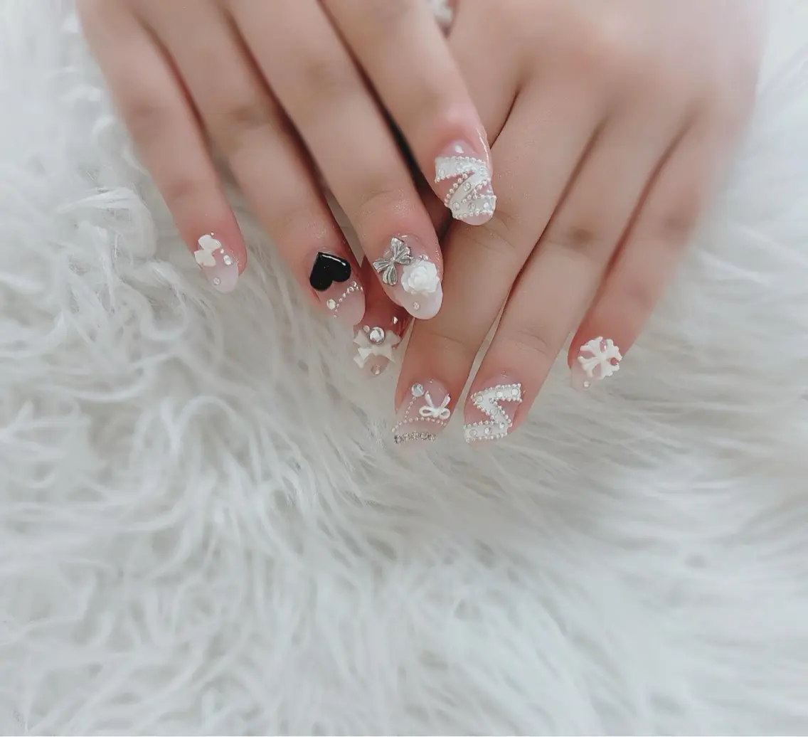ネイル ハンドネイル ESPOIR Ｎのネイルデザイン