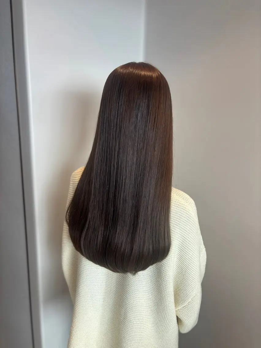 ロング カラー 髪質改善カラー ベージュ🤎YUMEのヘアスタイル