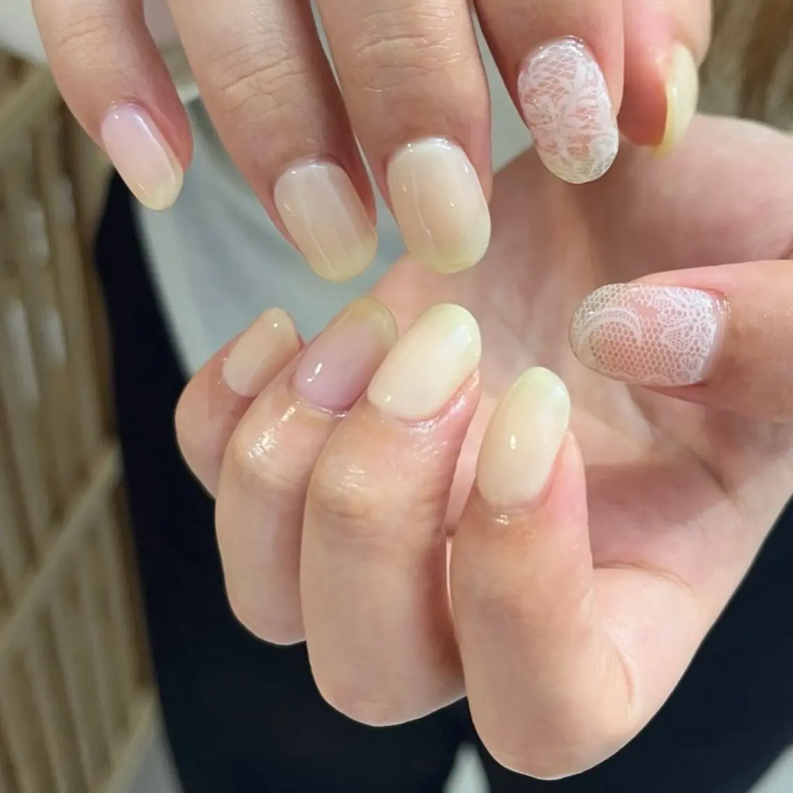 ネイル レース 黄色 ハンドネイル soa.Aika 自爪育成のネイルデザイン