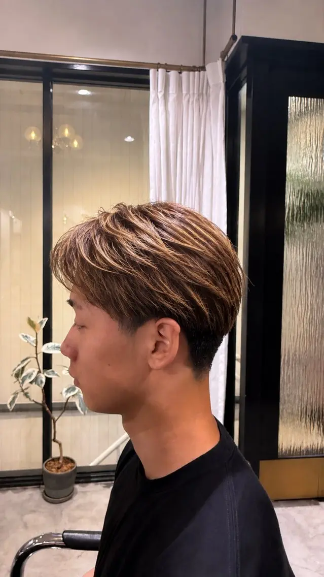 ショート カラー メンズ 大川 陽向のヘアスタイル