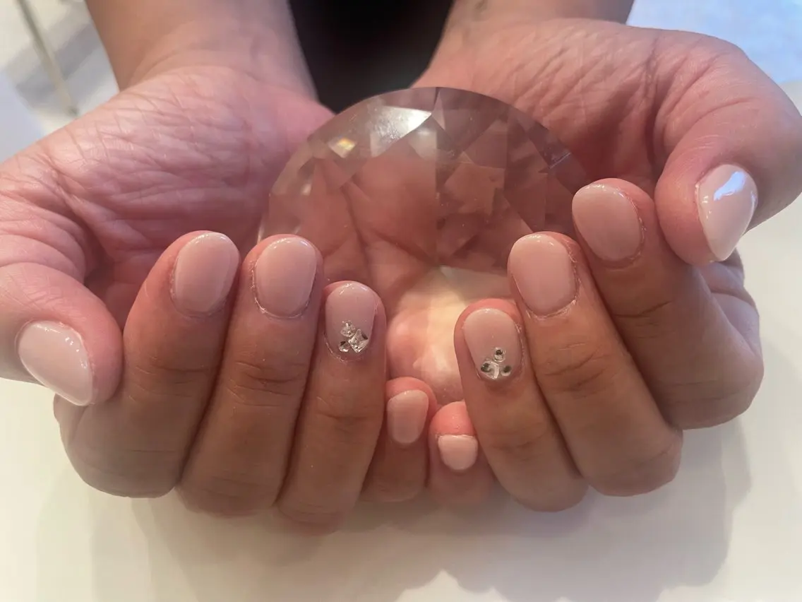 ネイル ♡ビジュール♡ NAIL &まつ毛のマツエク・マツパデザイン