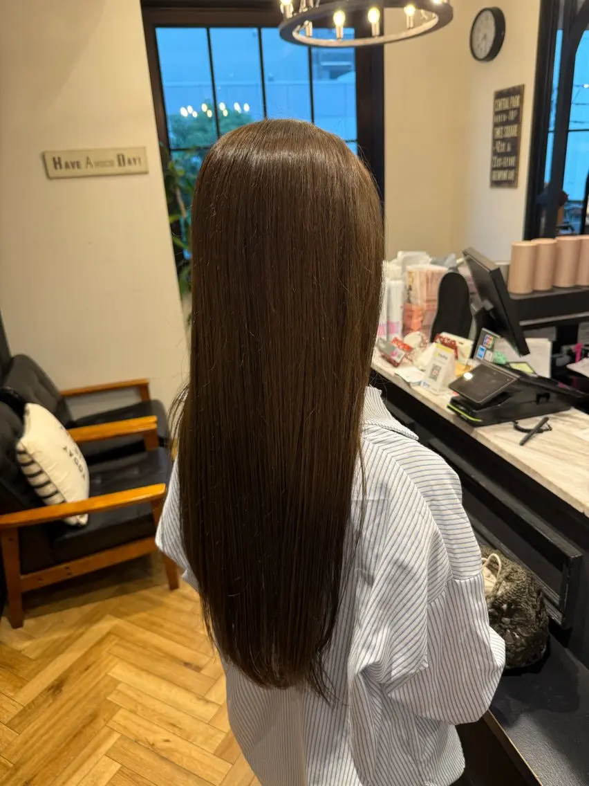 ロング カラー 國分 真椰のヘアスタイル
