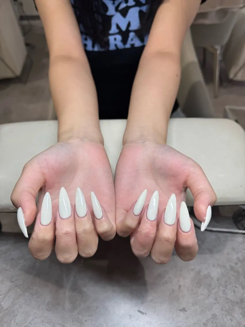ネイル ミラーネイル ハンドネイル IROHA NAIL 北村菜帆のネイルデザイン