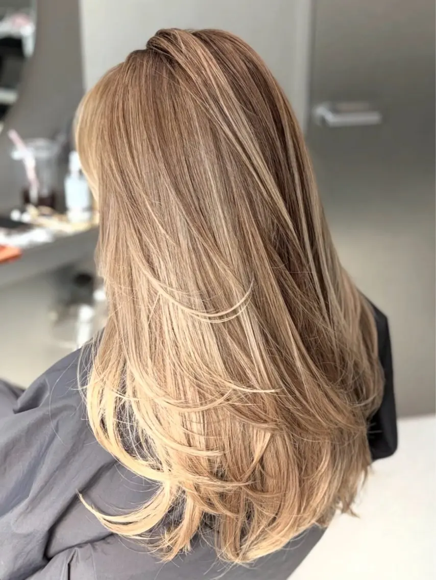 ロング レイヤーカット トリートメント ヘアカラー トリートメント Kotomi 🇺🇸💋のヘアスタイル
