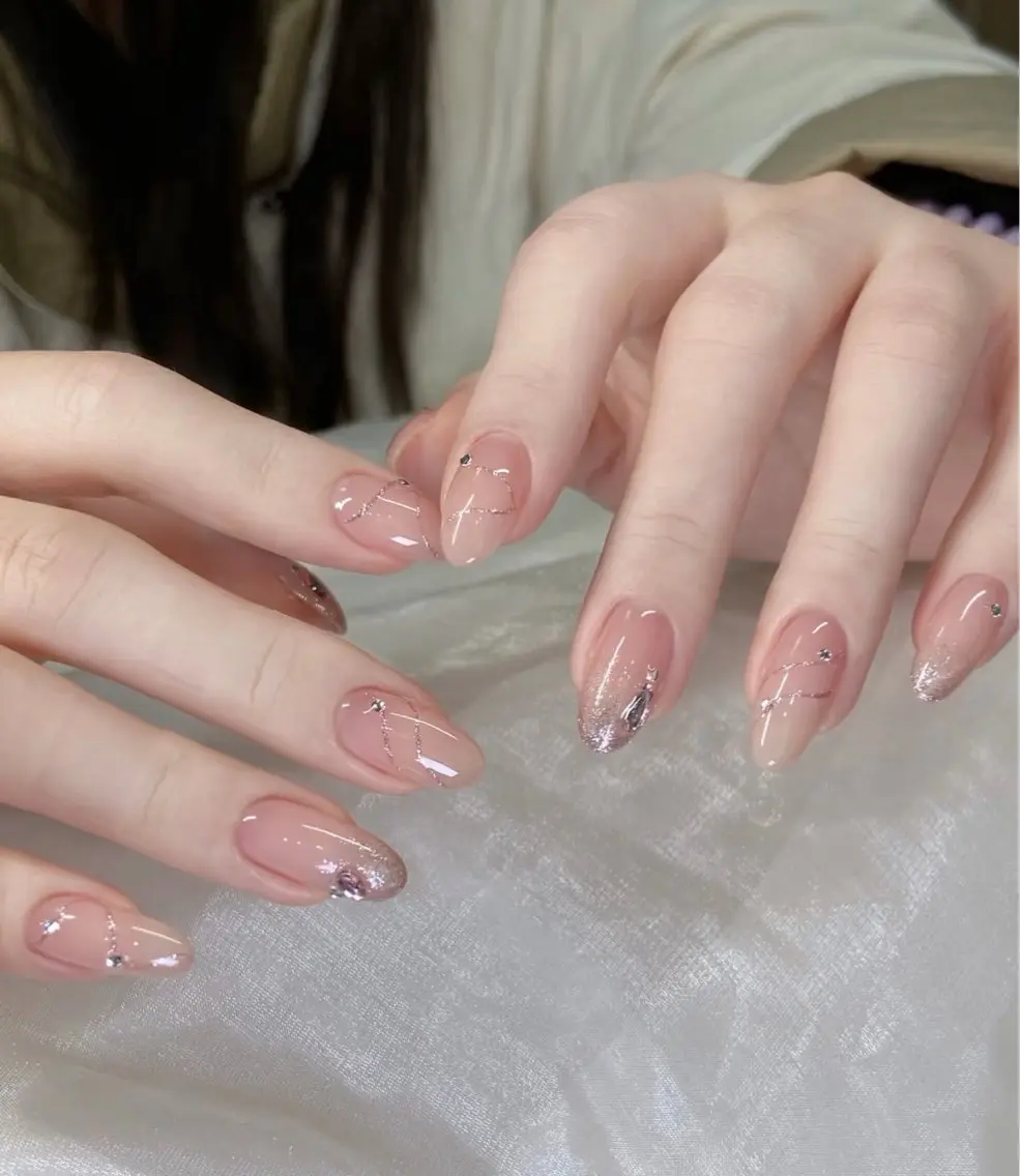 ネイル IN’S Rachaelのネイルデザイン