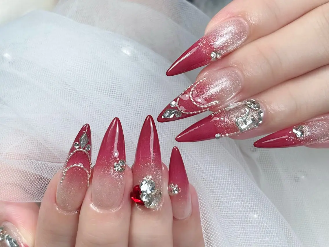 ネイル キラキラネイル 韓国ネイル マグネットネイル 夏ネイル ワンホンネイル ハンドネイル Sully Nail Labのネイルデザイン