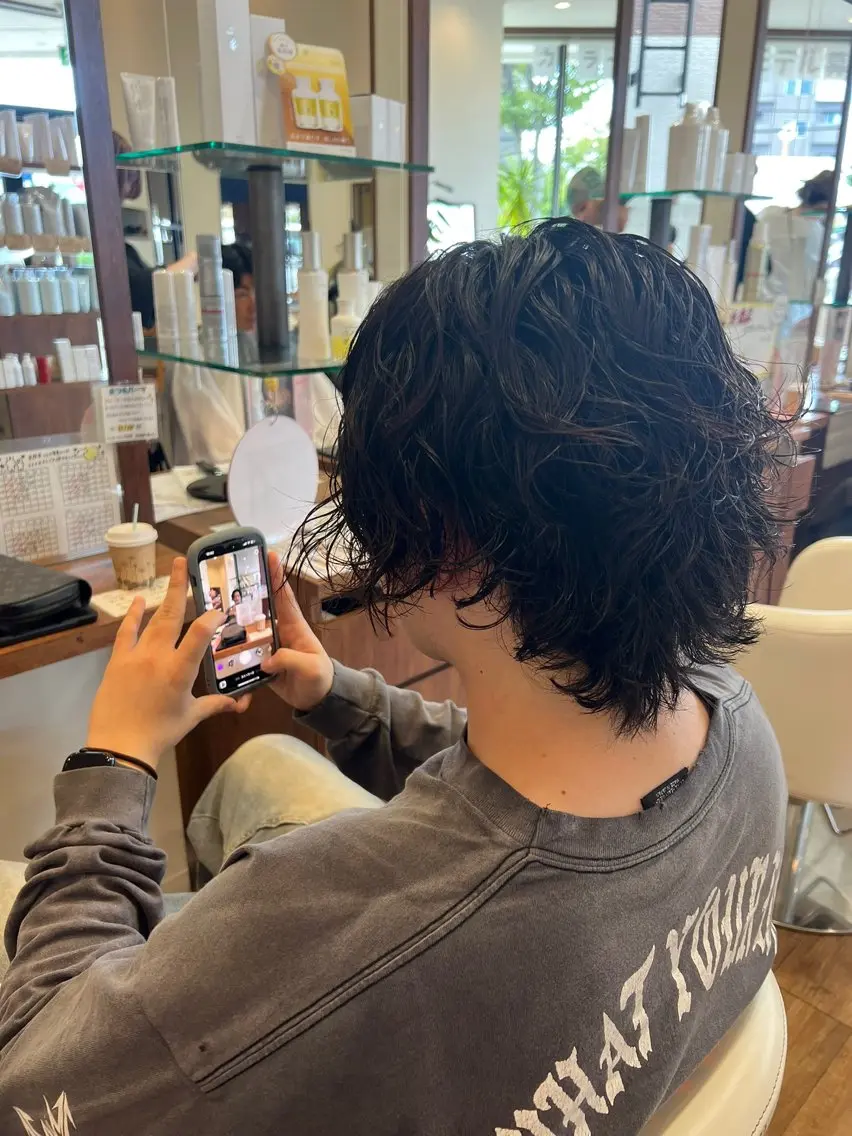 ミディアム パーマ メンズ ミディアムパーマ メンズパーマ カット 一戸 大和のヘアスタイル