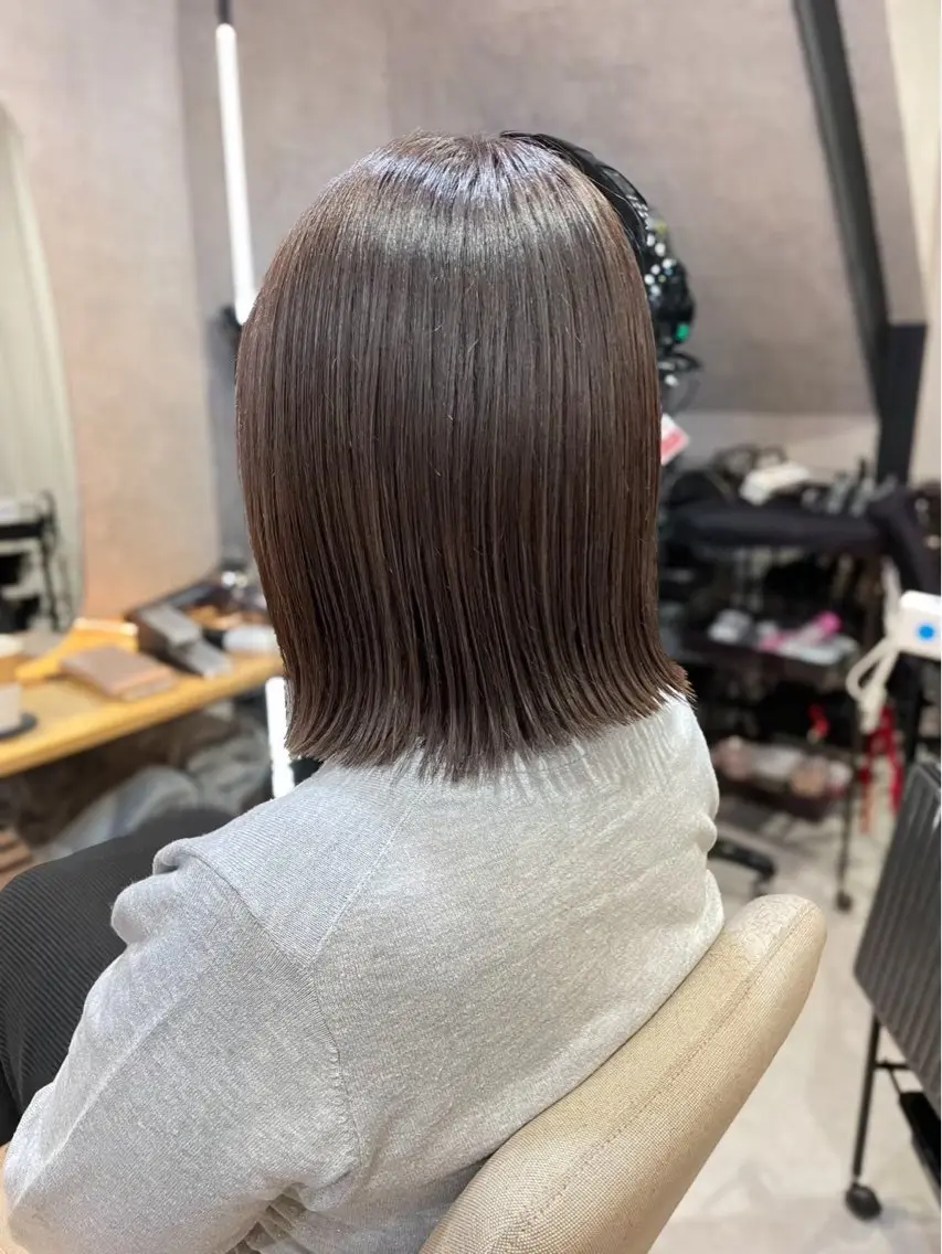 カラー HAILEY HONAMIのヘアスタイル