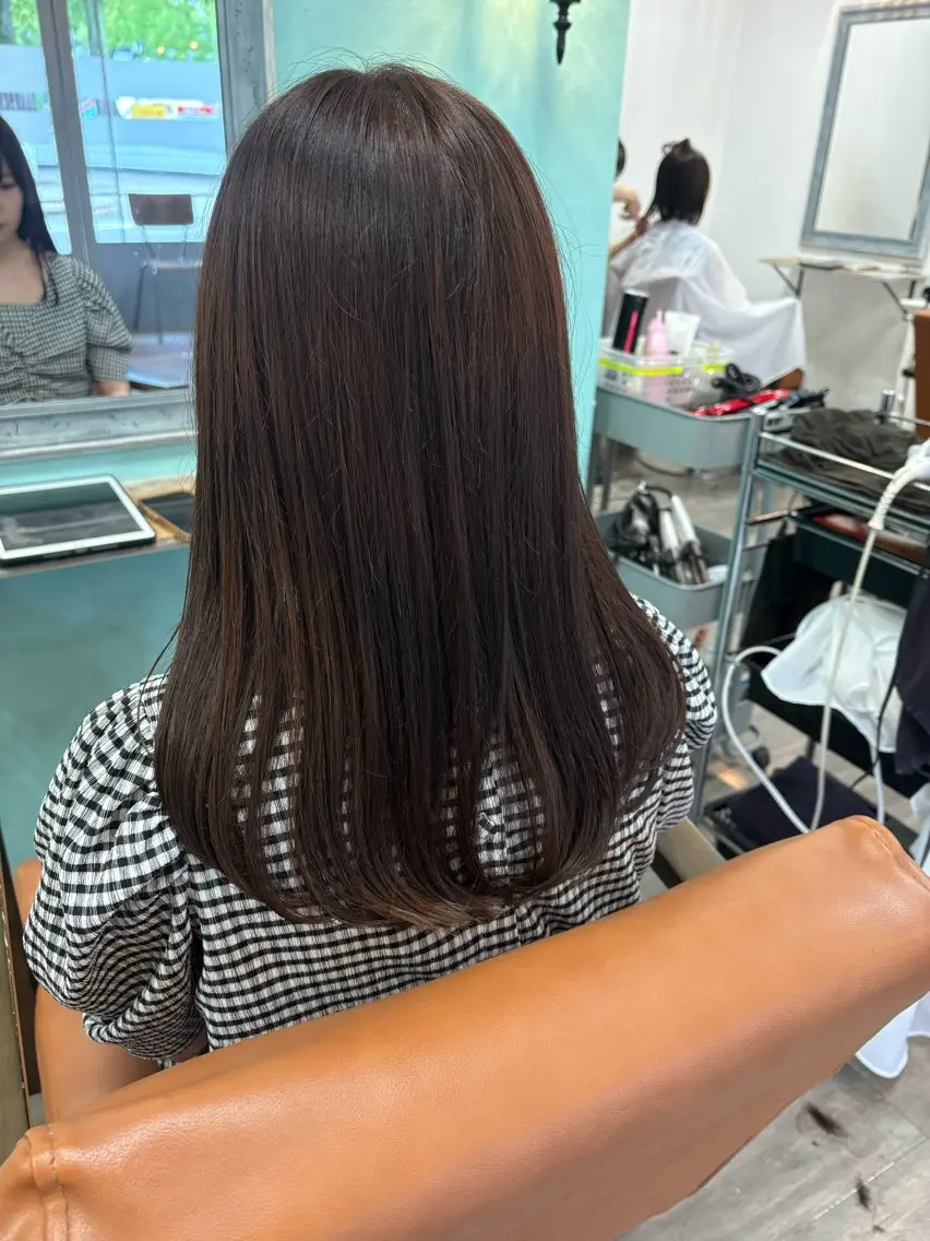 セミロング レイヤーカット ERII /伏見 カットモデル募集中！のヘアスタイル