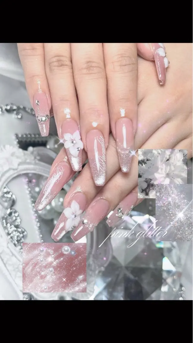 ネイル ハンドネイル ルシイ🎀新宿長さ 出しパーツ専門店のネイルデザイン