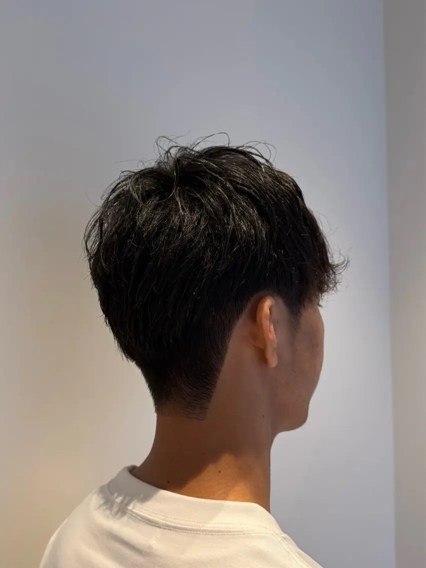 ショート カット 福永 縁のヘアスタイル