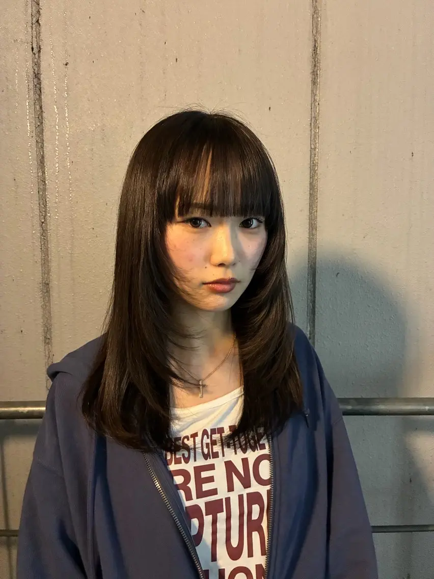 ロング 顔周りカット レイヤーカット カット nao 𝜗𝜚のヘアスタイル