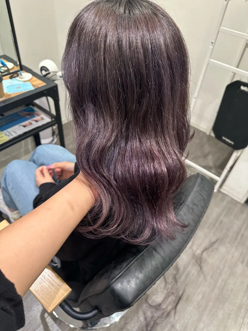 ミディアム カラー ラベンダーカラー カット ヘアカラー トリートメント 艶髪レイヤー上田 紗也🇰🇷💗のヘアスタイル