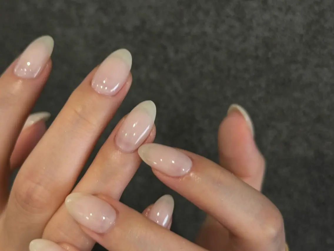 ネイル フレンチネイル マグネットネイル 持ち込み ニュアンスネイル ワンカラーネイル ハンドネイル LINEA.nail Kozueのネイルデザイン