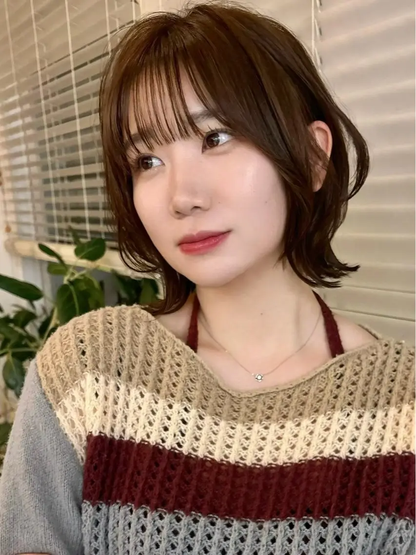 カラー 乙津 寧々のヘアスタイル