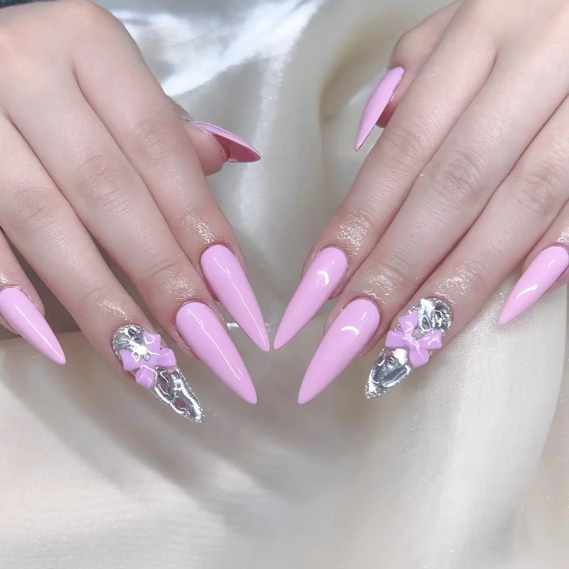 メンズ ネイル メンズ韓国風 アートネイル オーロラネイル ガーリー キラキラネイル ハンドネイル NAILサロン 木にいるのネイルデザイン