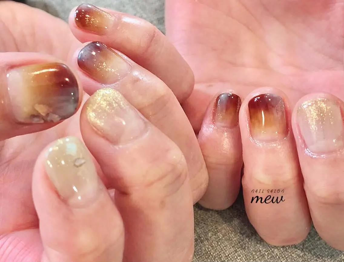 ネイル ブラウン グラデーション ニュアンスネイル Nail salon mewのネイルデザイン