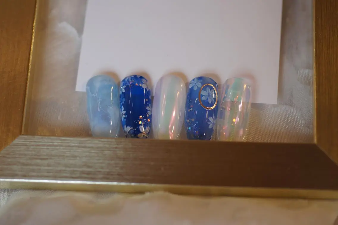 ネイル アートネイル ブルー クリアネイル フラワーネイル nails muu まゆのネイルデザイン