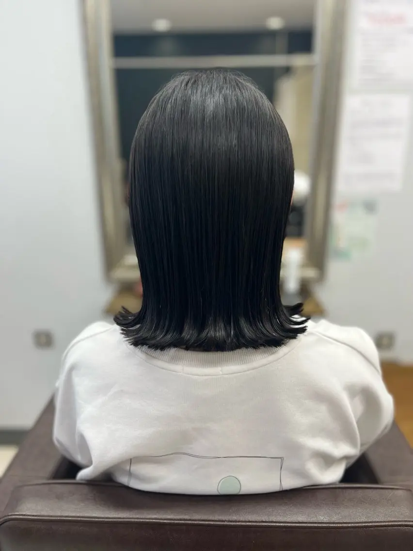 ミディアム 産休の為お休みです! 小島凜のヘアスタイル