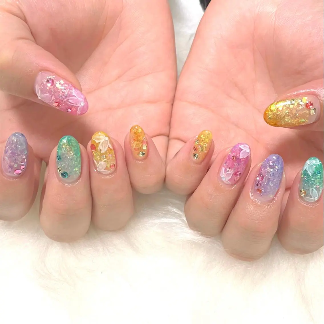 ネイル クリアネイル グラデーション MADDYNAILS ✴︎柏痛ネイルのネイルデザイン