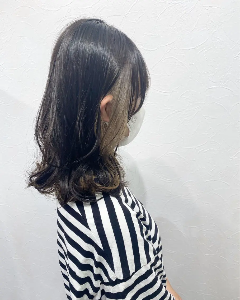 【王道大人気menu🎀】イヤリングブリーチ+全体カラー🩵の写真