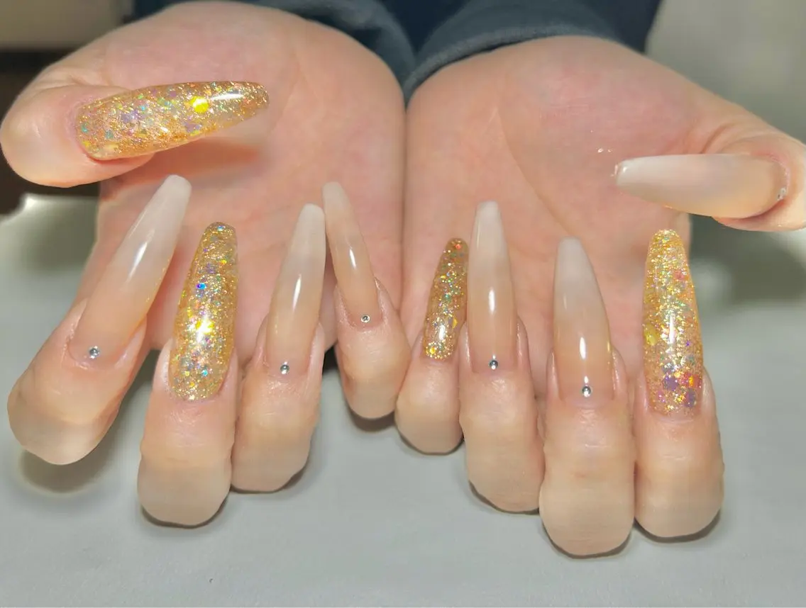 ネイル Liennail 持込デザインやり放題のネイルデザイン