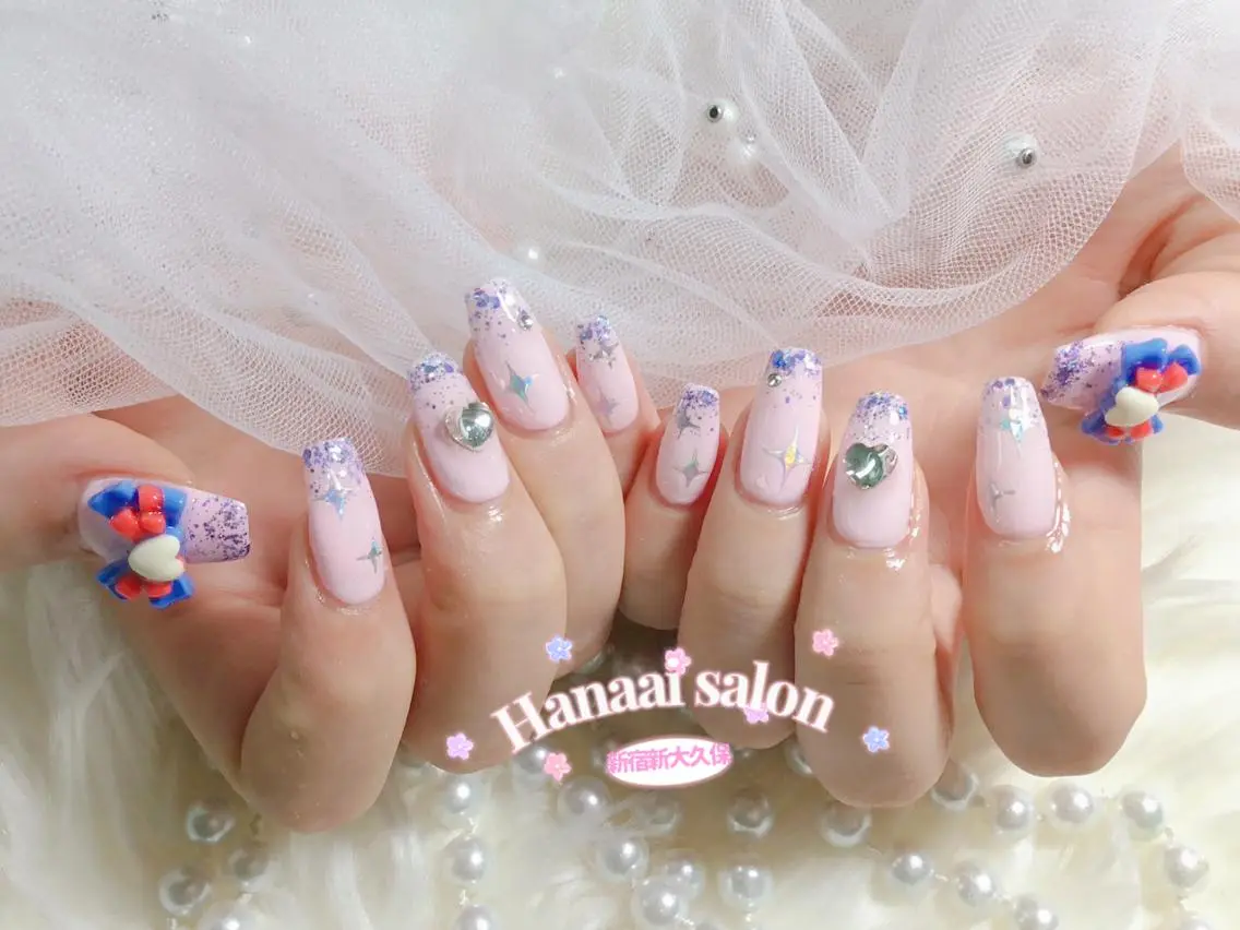 ネイル チークネイル ジェルネイル 韓国ネイル 持ち込み パラジェル ハンドネイル Hanaai Salon新大久保店のネイルデザイン