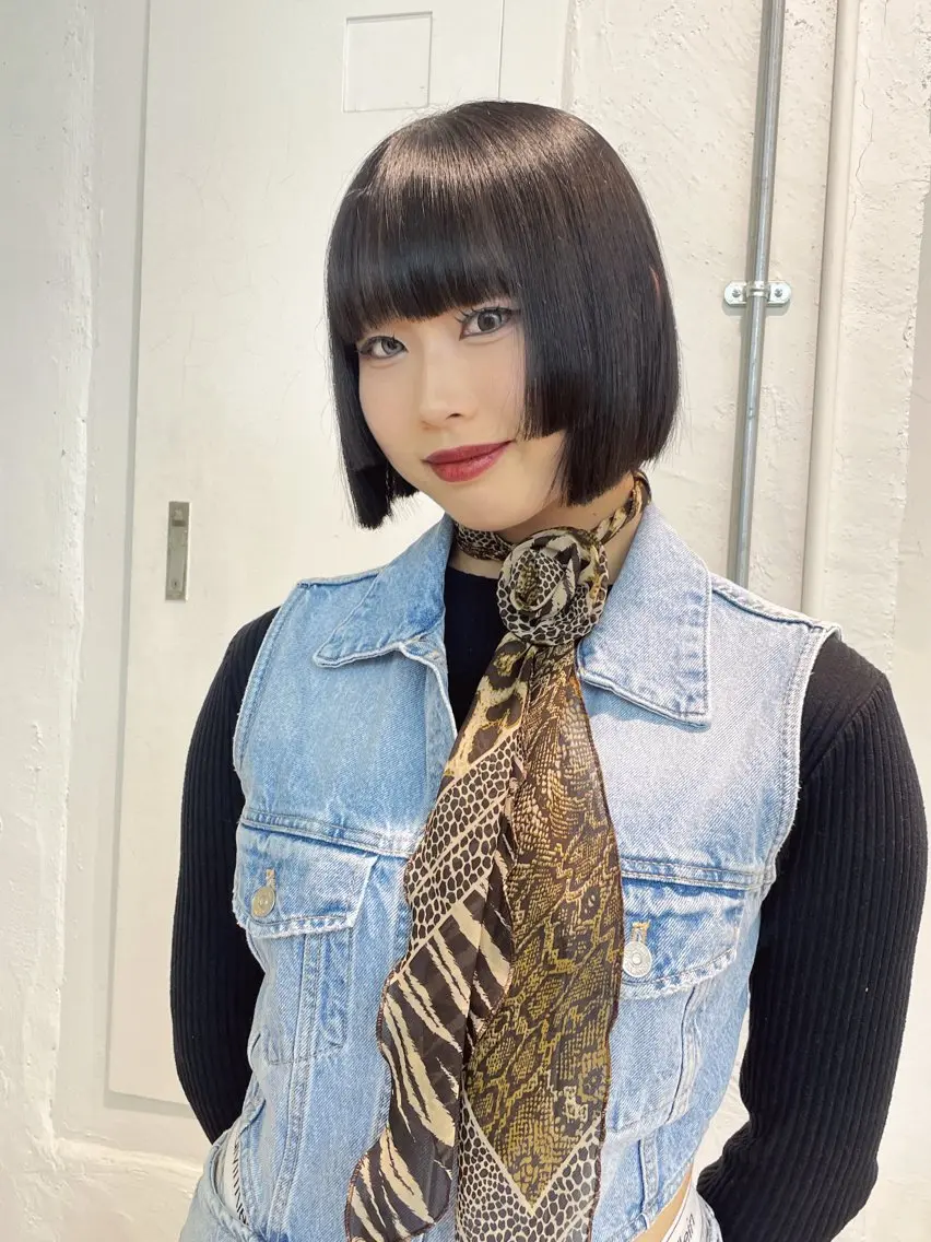 ショート カット 🎀ボブ+ハイトーン シュカ👶🏻のヘアスタイル