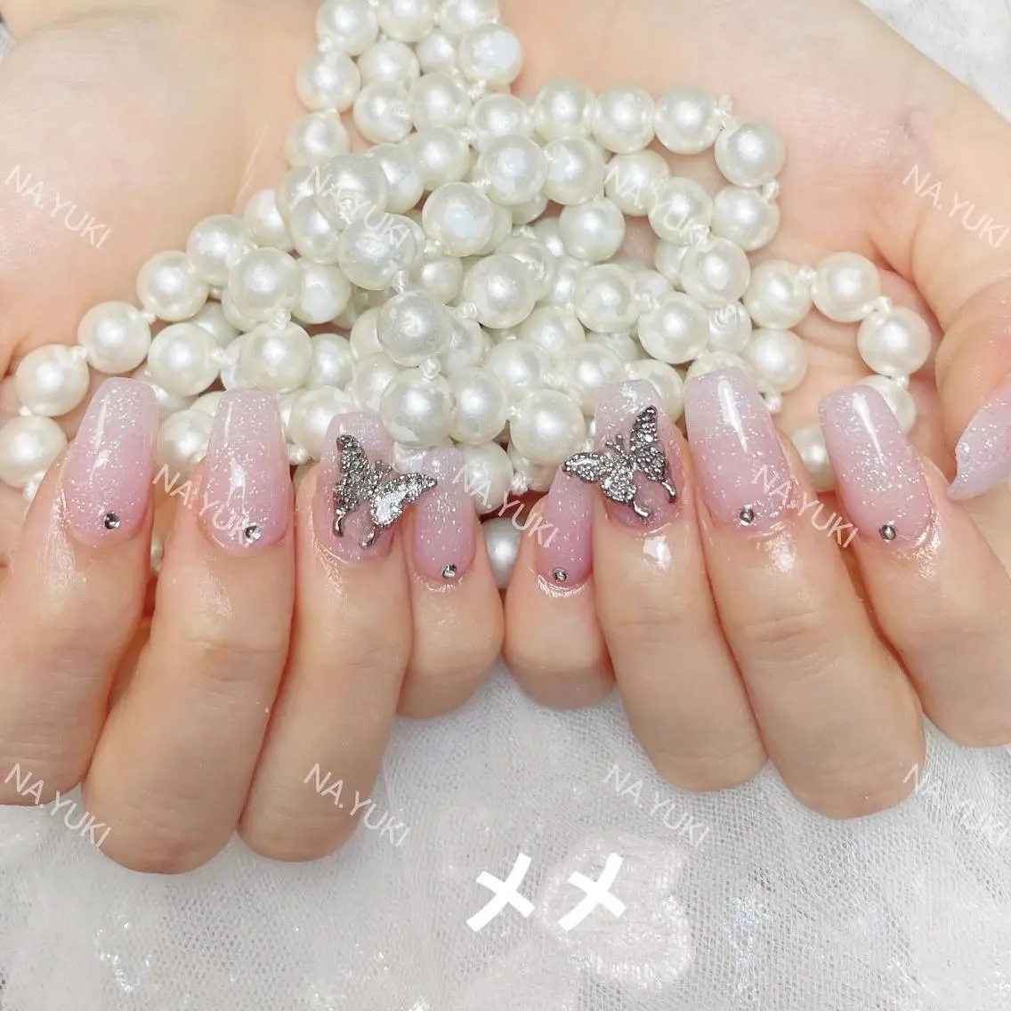 ネイル ストーンネイル ハンドネイル ハンドケア YUKI 💗 渋谷店のネイルデザイン