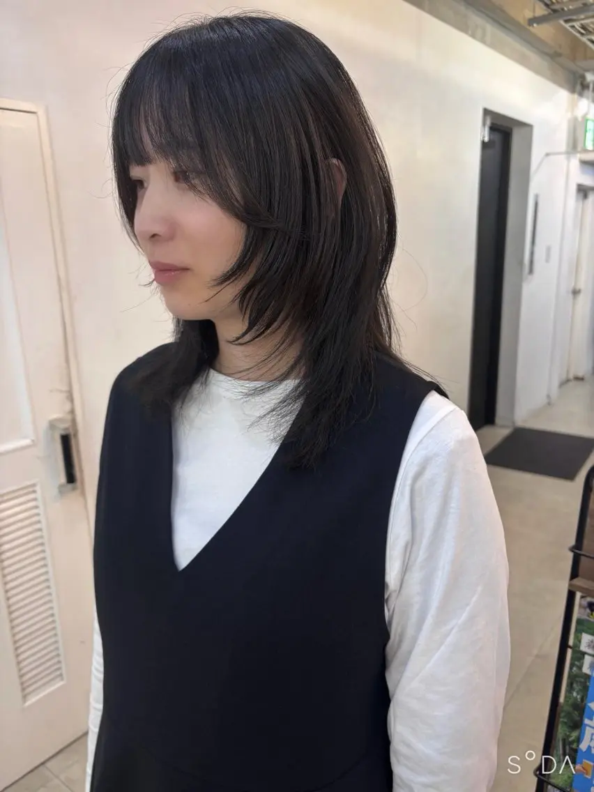 ミディアム カラー レイヤーカット カット ヘアカラー トリートメント GiseL 博多筑紫口店のヘアスタイル