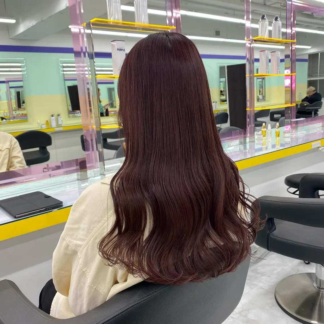 セミロング カラー ヘアアレンジ カット ヘアカラー mai🍑暖色カラー /レイヤー💖のヘアスタイル