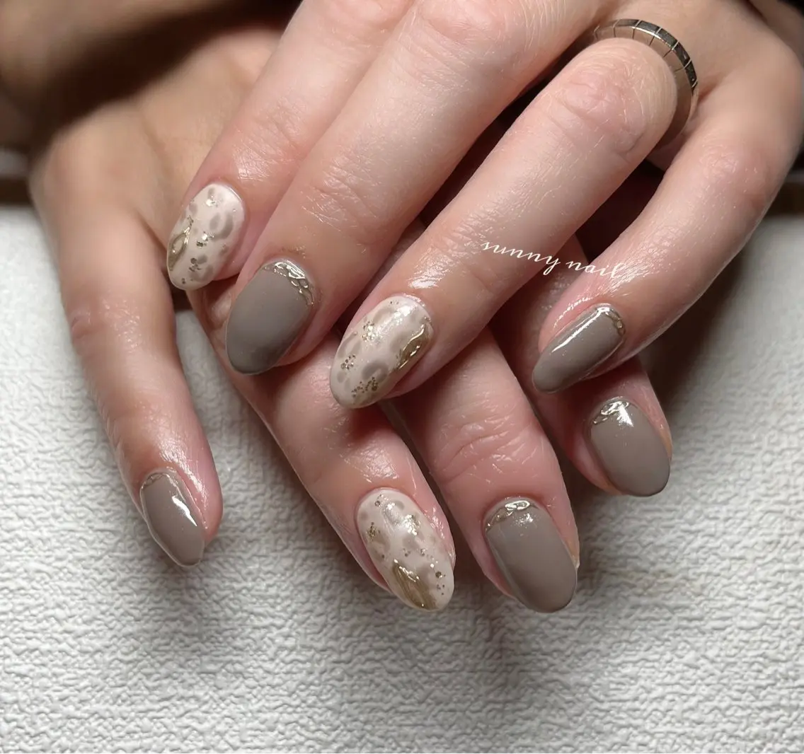 ネイル アニマル柄 ジェルネイル ミラーネイル パラジェル sunny nailのネイルデザイン