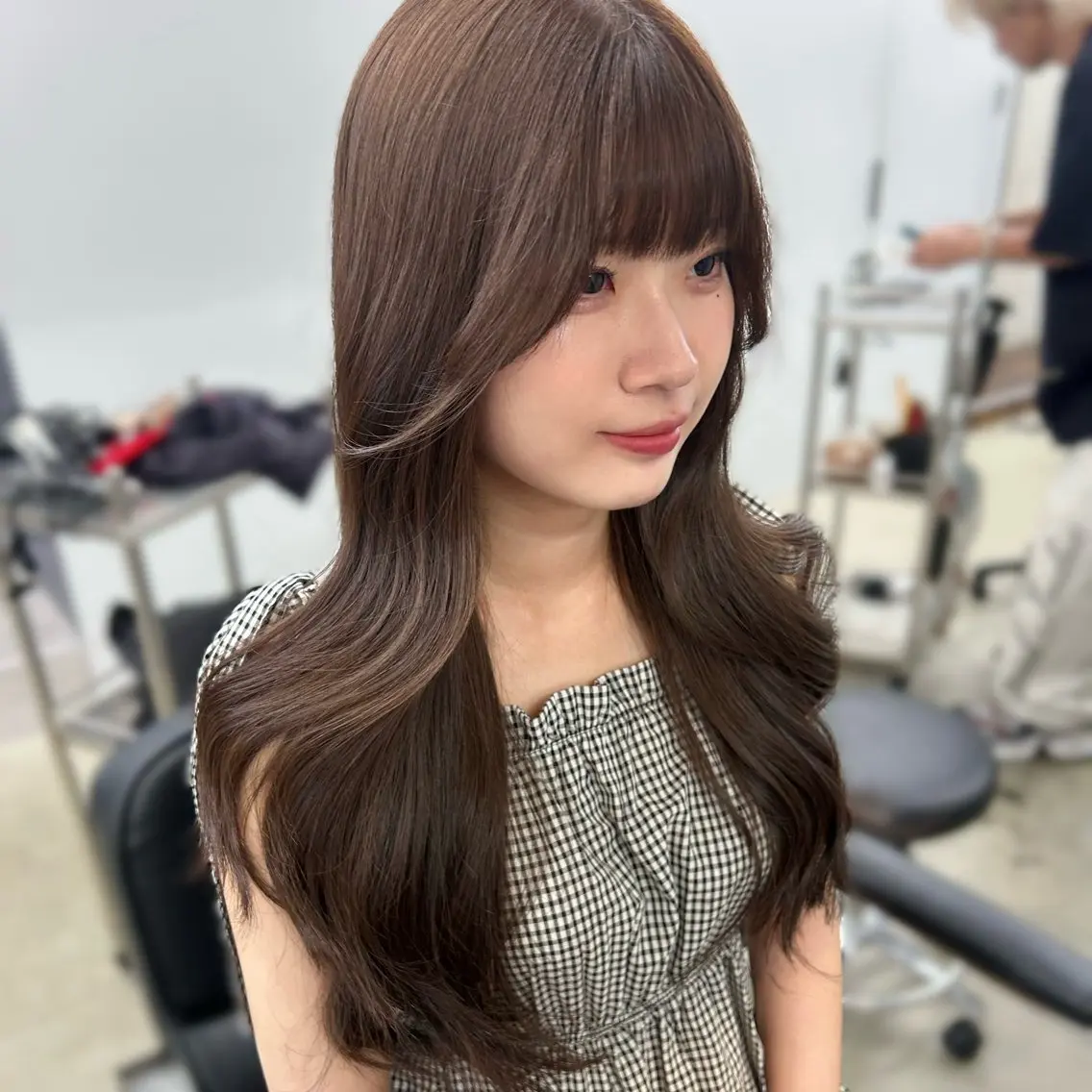 ロング カラー 小高 優姫のヘアスタイル