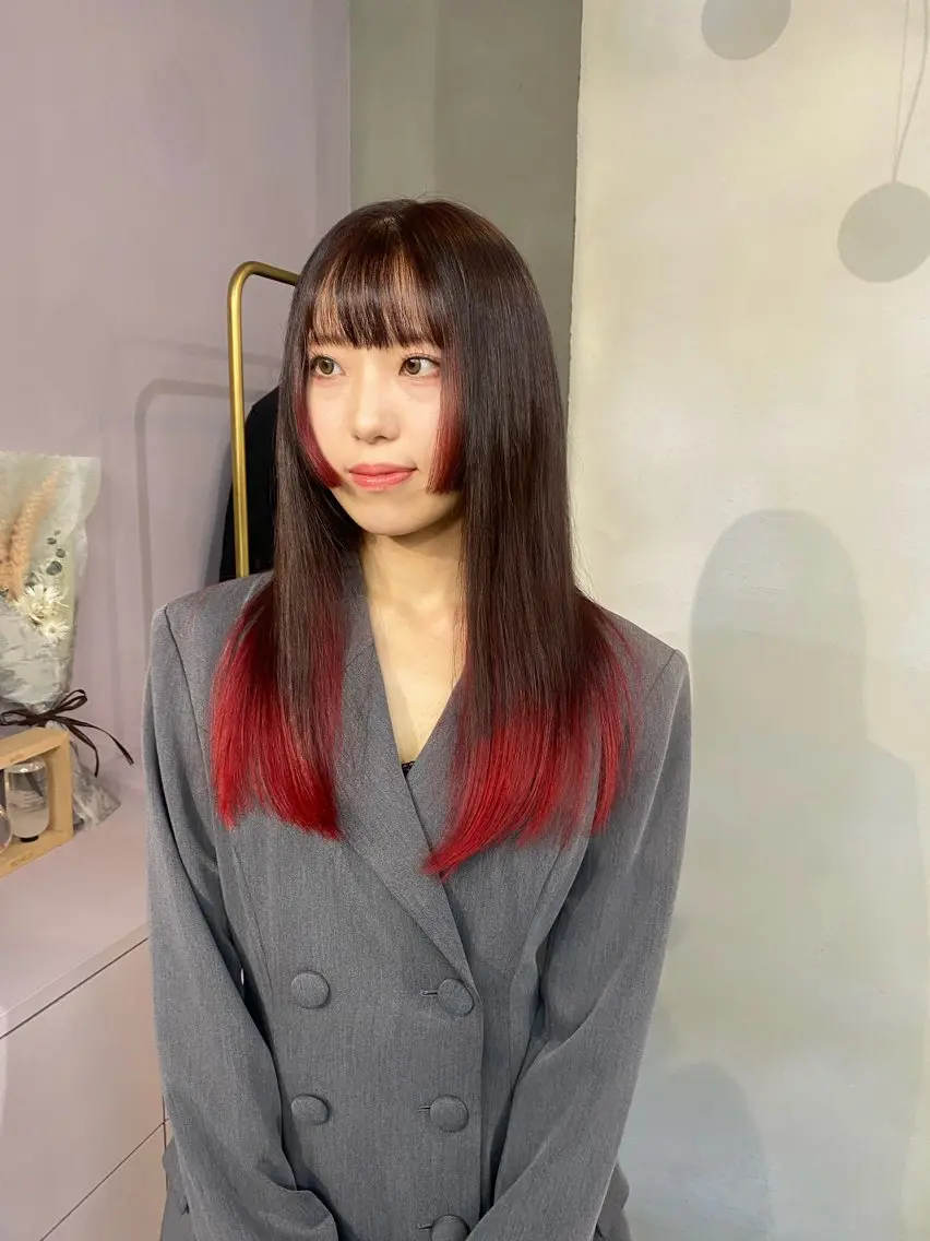 セミロング カラー ヘアカラー 前橋 姫奈のヘアスタイル
