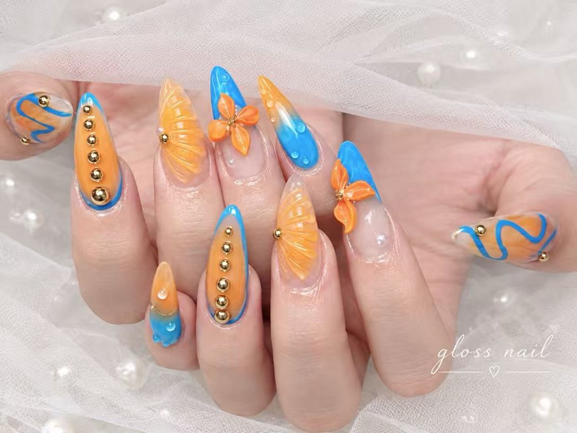 ネイル シノ🍧 gloss nailのネイルデザイン