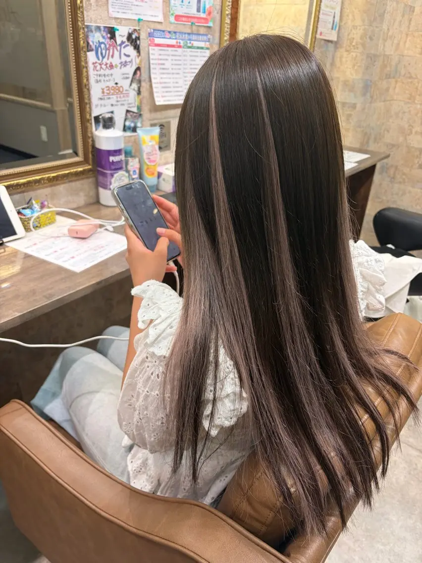 ロング エクステ ハイライト エクステ 前田 みのりのヘアスタイル