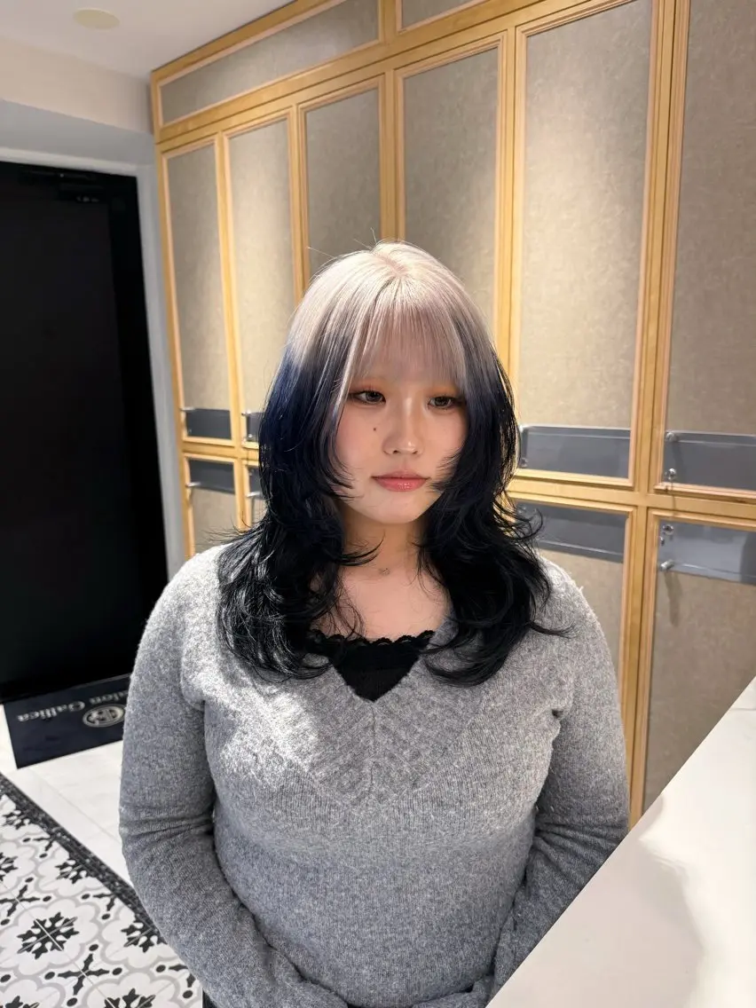 ロング カラー ヘアアレンジ ブリーチ デザインカラー ヘアカラー トリートメント ヘッドスパ 艶髪/ボブモデル 募集🫧terukaのヘアスタイル