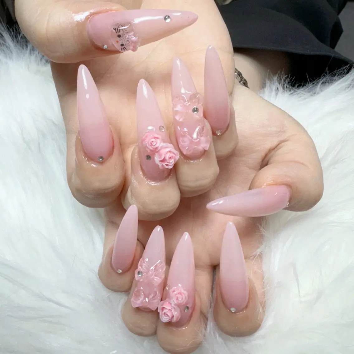 ネイル ハンドネイル 🎀nana🫧 ワンホンネイル🎀のネイルデザイン