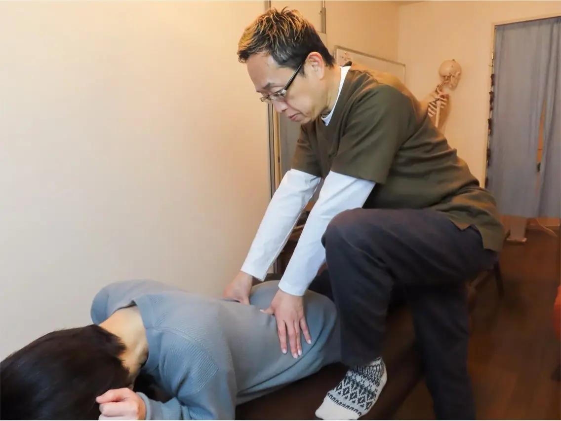 腰の症状集中ケア　長年のお悩み、不調を解消の写真