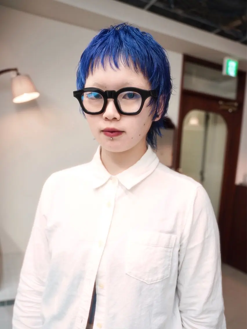 ショート カラー ブルーカラー ショートヘア カット ヘアカラー トリートメント Kaito🐶 /デザイン/レイヤーのヘアスタイル