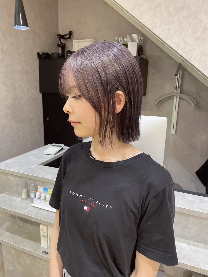 ショート カラー ヘアカラー トリートメント 縮毛矯正ボブ/ 髪質改善/カットのヘアスタイル