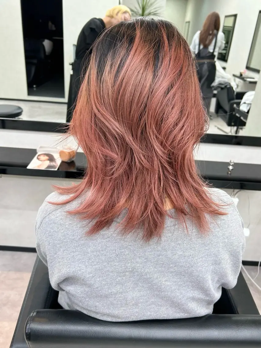 セミロング カラー ベージュカラー ピンクカラー ピンクベージュ ナカジマ ナナのヘアスタイル