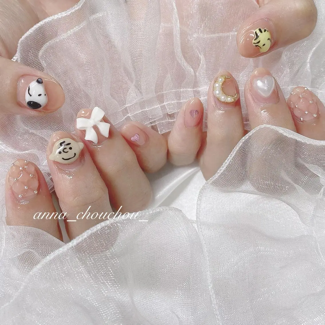 ネイル Anna Sano⭐️のネイルデザイン