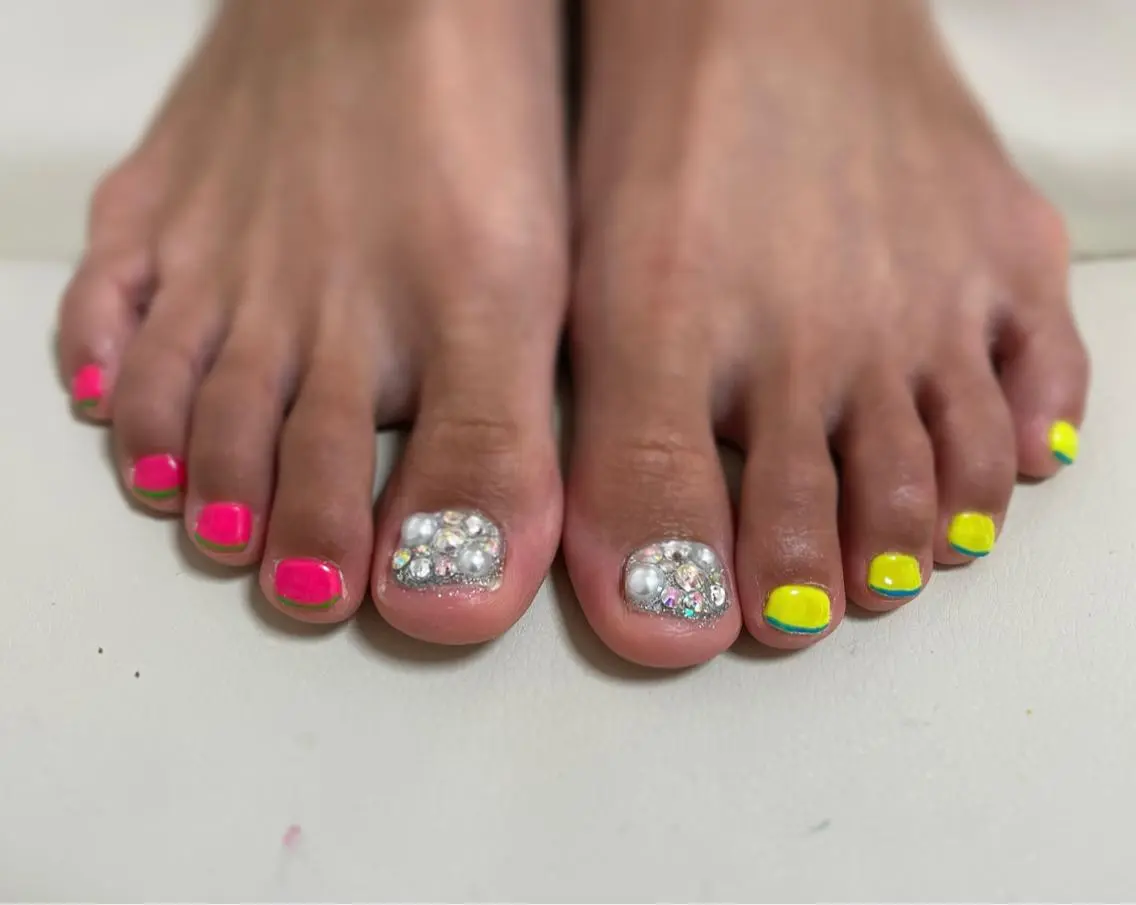 ネイル フットネイル nail M&Tのネイルデザイン