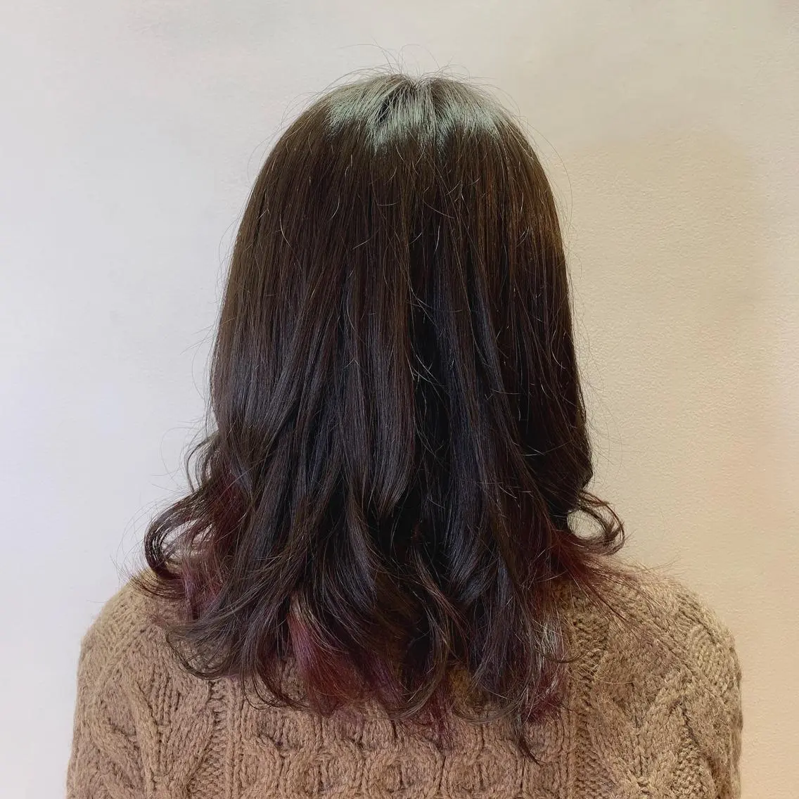 カラー ブリーチ 宮下 夏希のヘアスタイル